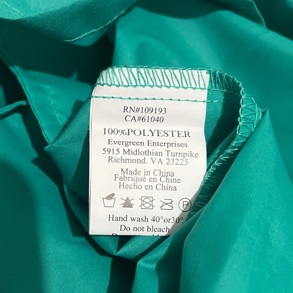 Button-Up Hooded Rain Jacket - Picture 11 of 11